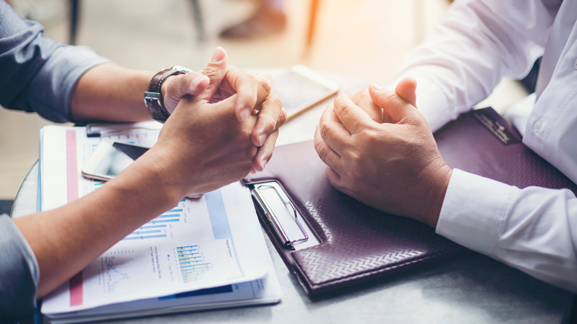 Cash flow and payroll reporting before hiring in 2026